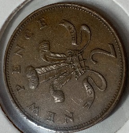 Mystery-British-Coin,-I-Wasn't-Able-To-Get-Clear-Info-On-It.